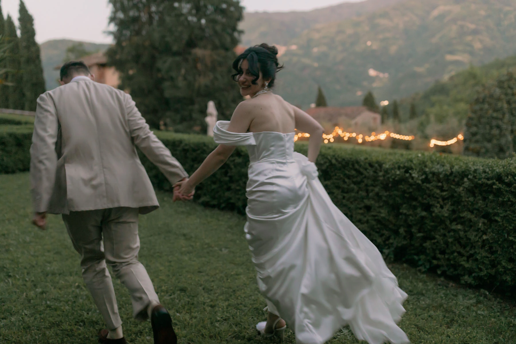 A Tuscan Spring Wedding: celebrating love and beauty