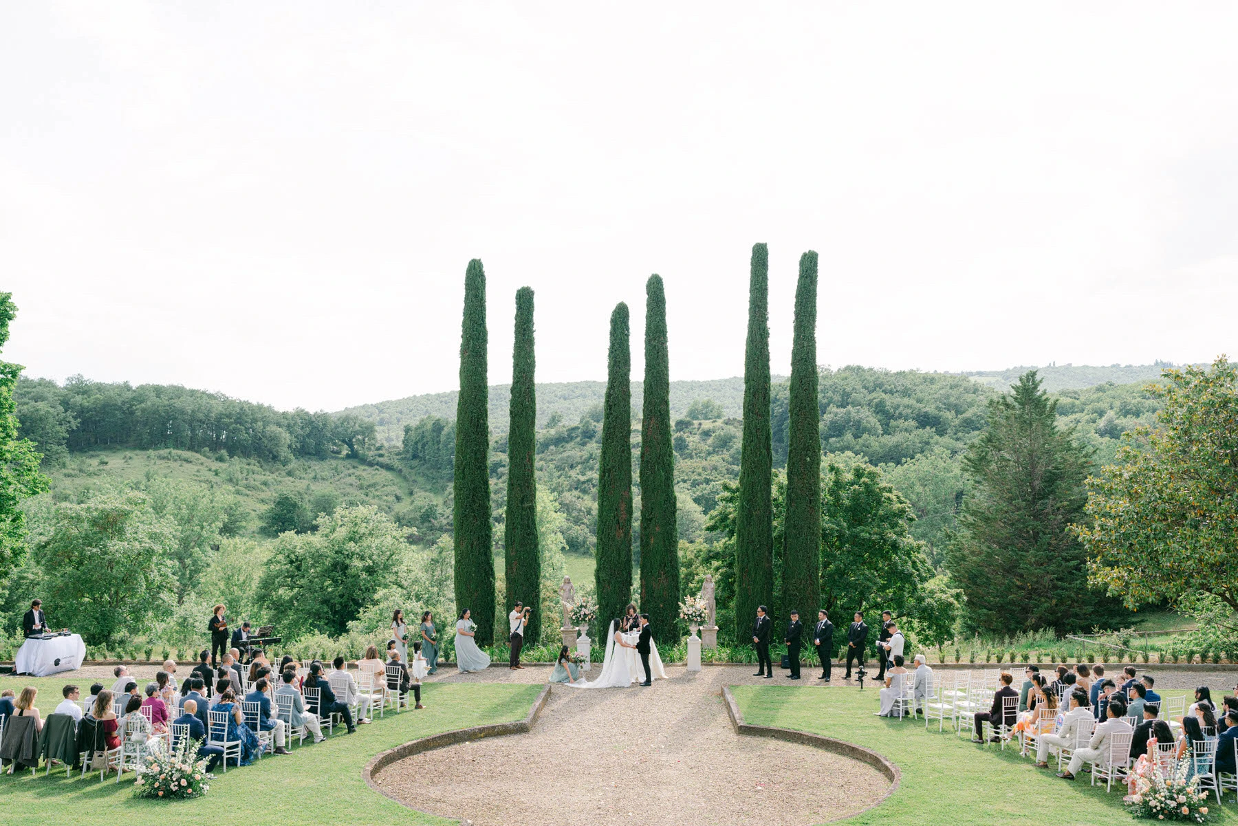 A Beautiful Fusion of Cultures: A Filipino-Irish Wedding at a Tuscany Winery